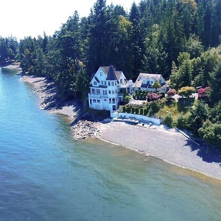 Vancouver Island Castle Cove Inn Chemainus Exterior photo