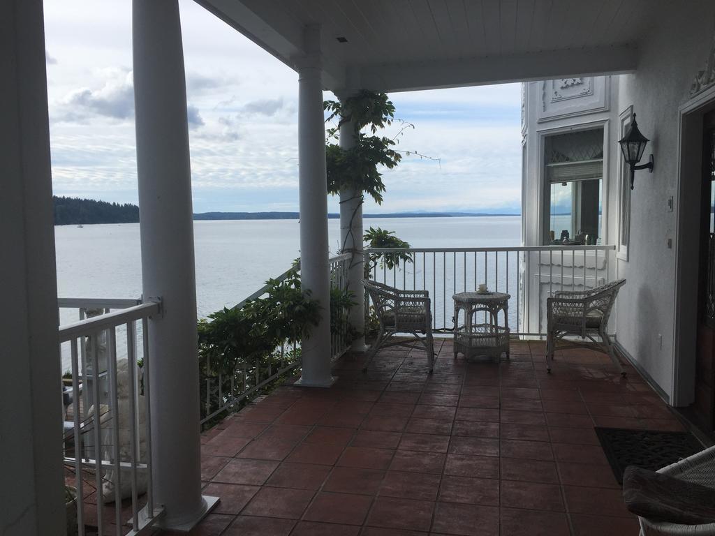 Vancouver Island Castle Cove Inn Chemainus Exterior photo