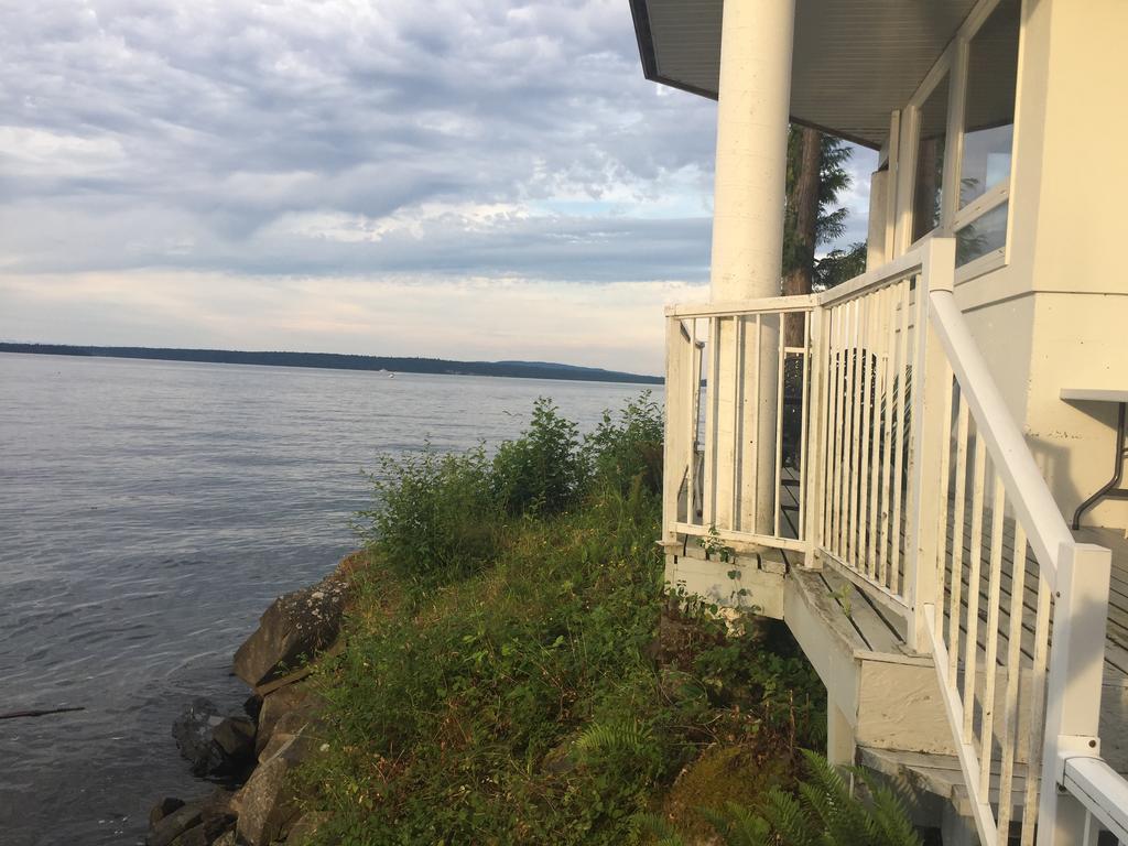 Vancouver Island Castle Cove Inn Chemainus Exterior photo